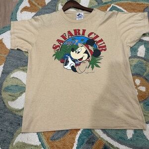 Vintage 90's Mickey Safari Club Walt Disney Co Tshirt OS